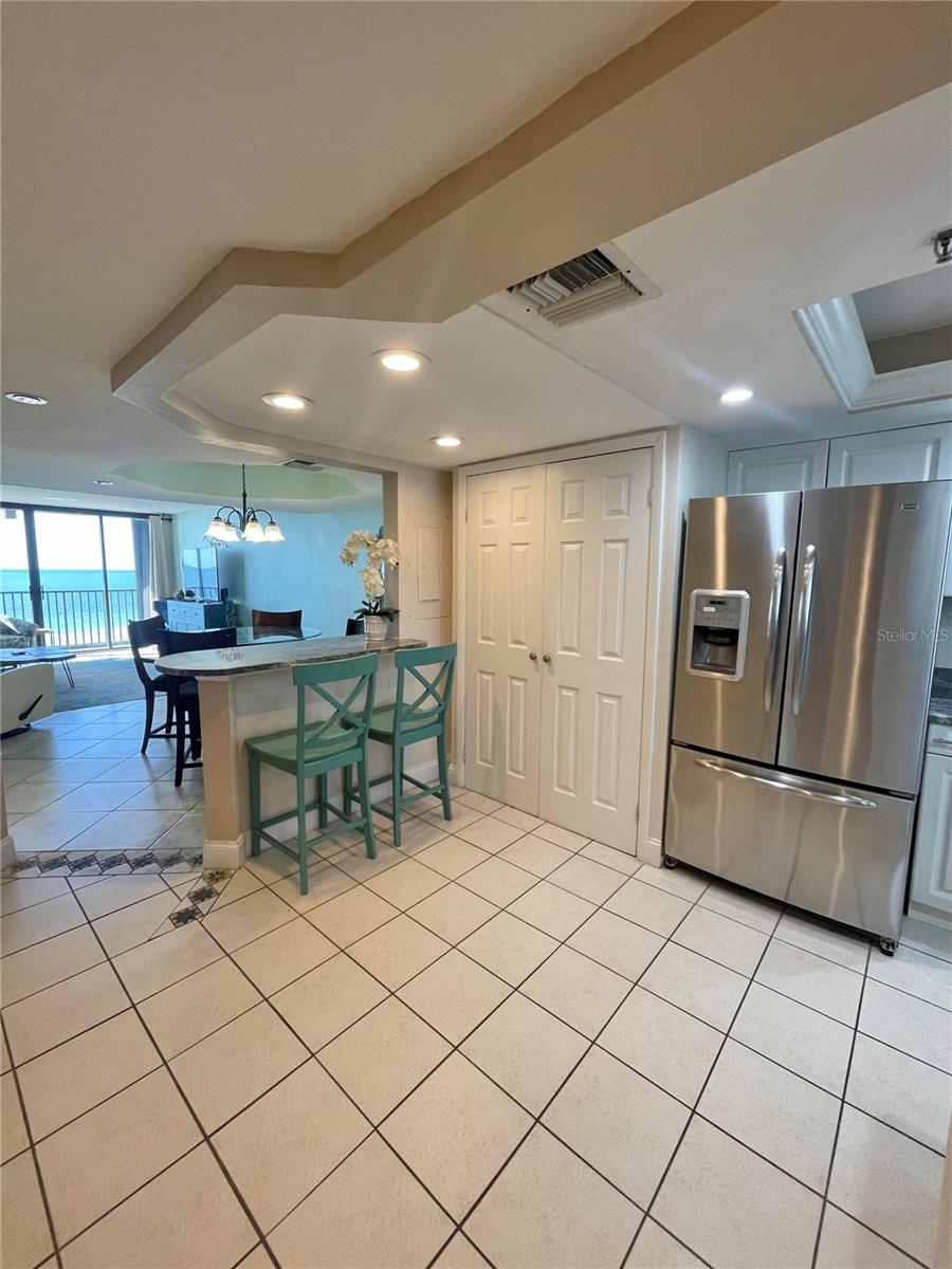 LIGHTHOUSE TOWERS CONDO - Residential Lease