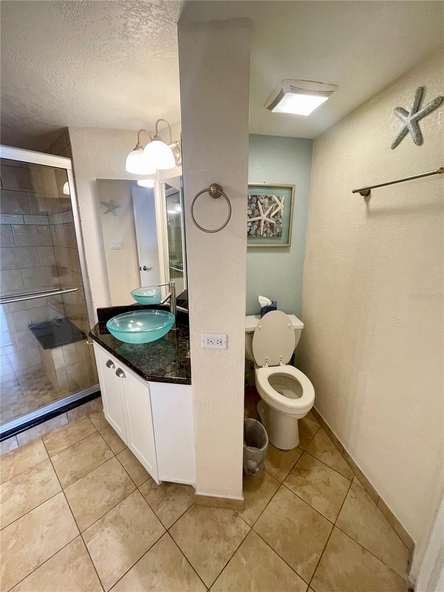 LIGHTHOUSE TOWERS CONDO - Residential Lease