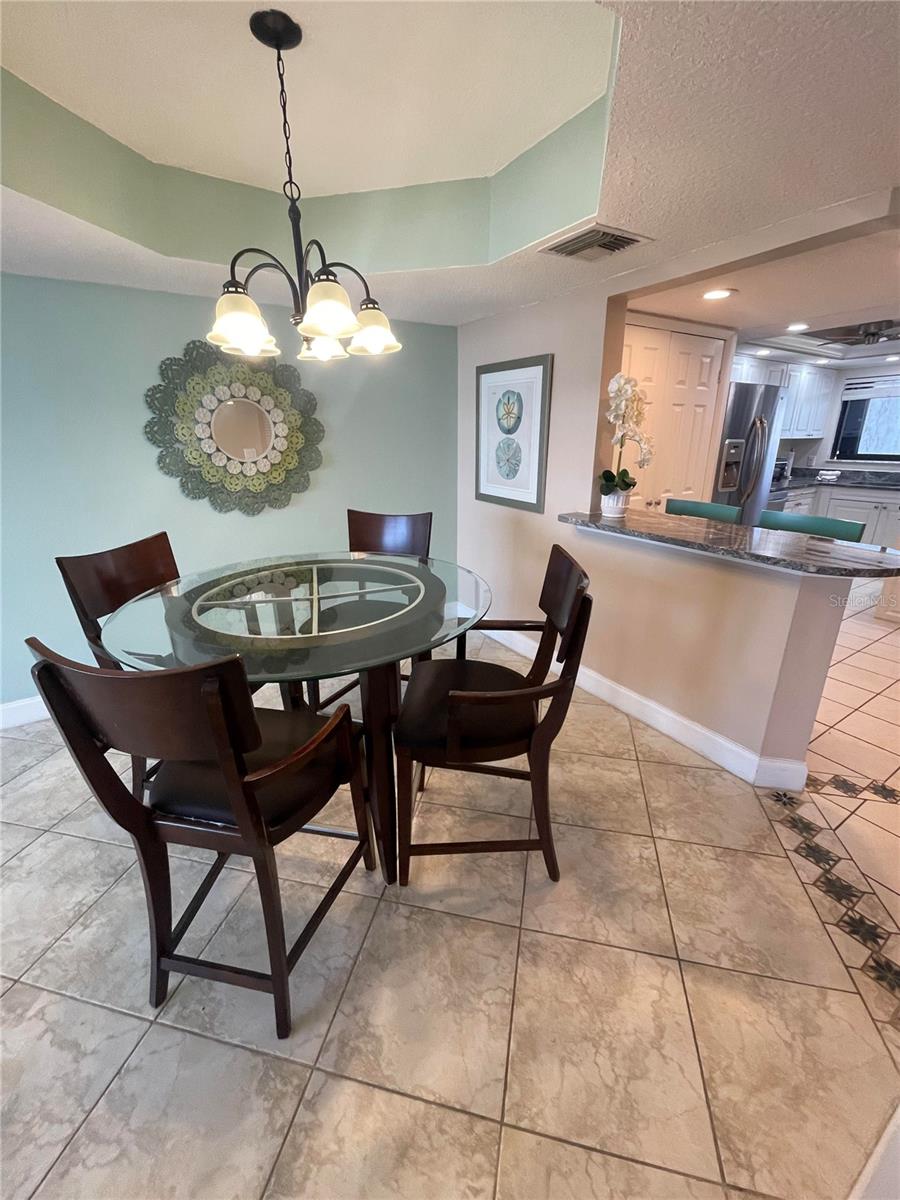 LIGHTHOUSE TOWERS CONDO - Residential Lease