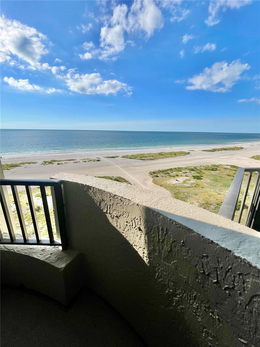 LIGHTHOUSE TOWERS CONDO - Residential Lease