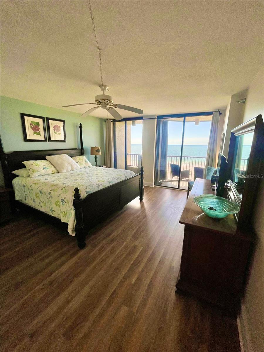 LIGHTHOUSE TOWERS CONDO - Residential Lease