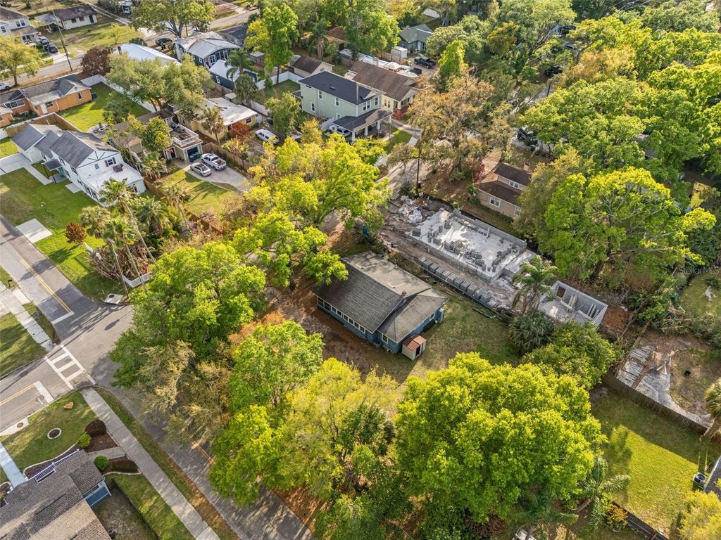 Photo of 303 W Jean Street, Tampa, FL 33604 (MLS # TB8491126)