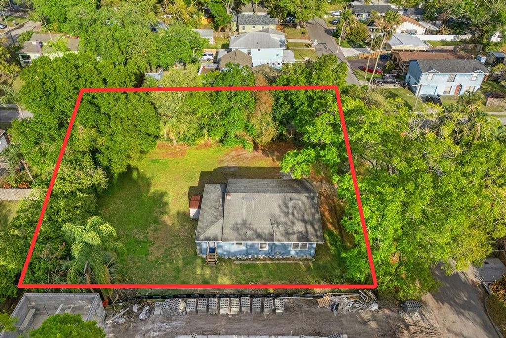 Photo of 303 W Jean Street, Tampa, FL 33604 (MLS # TB8491126)