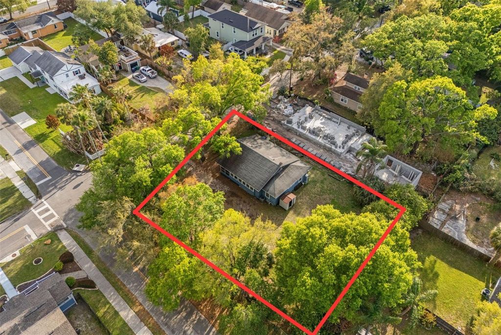 Photo of 303 W Jean Street, Tampa, FL 33604 (MLS # TB8491126)