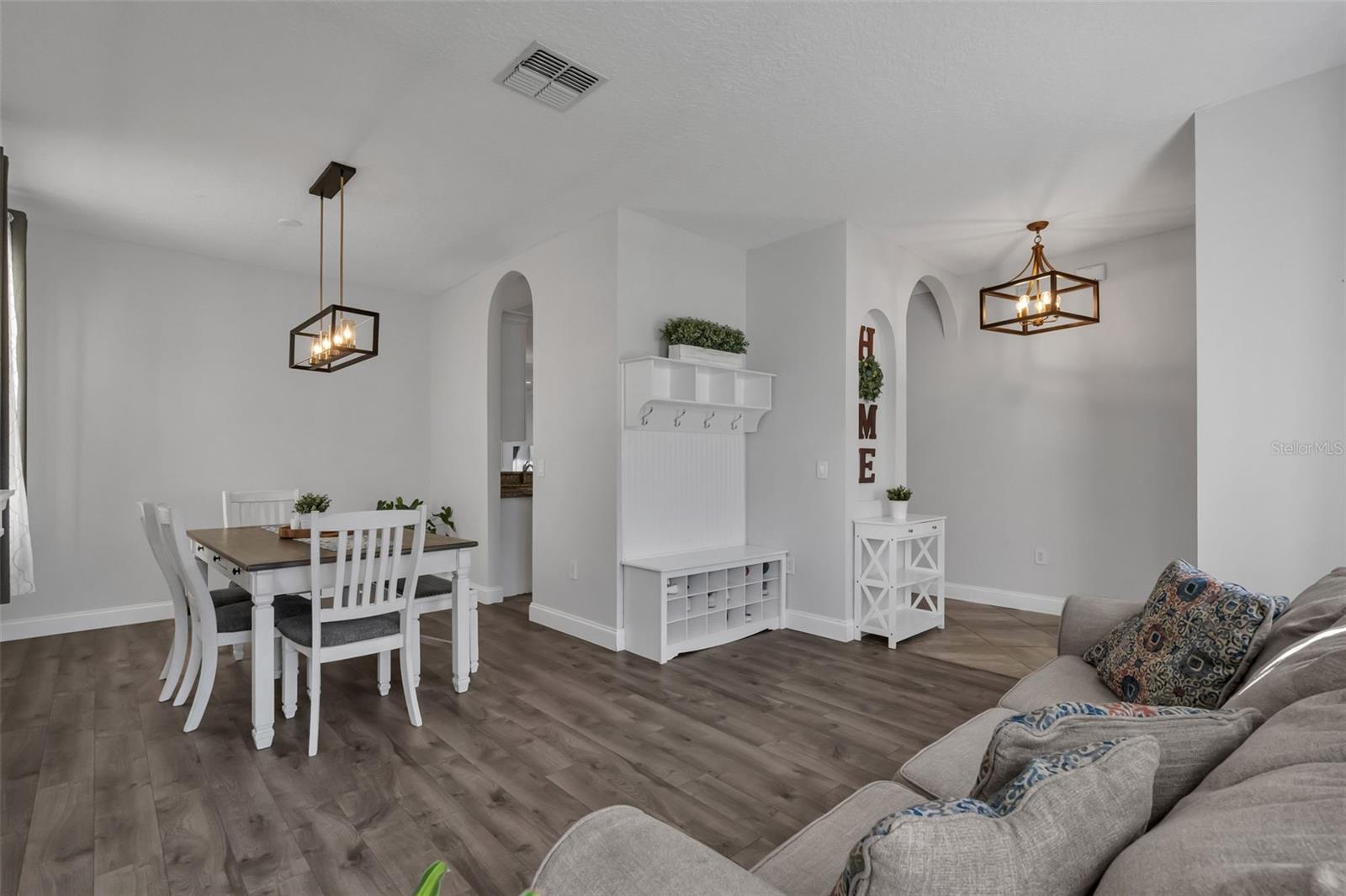 MIRABELLA - Residential