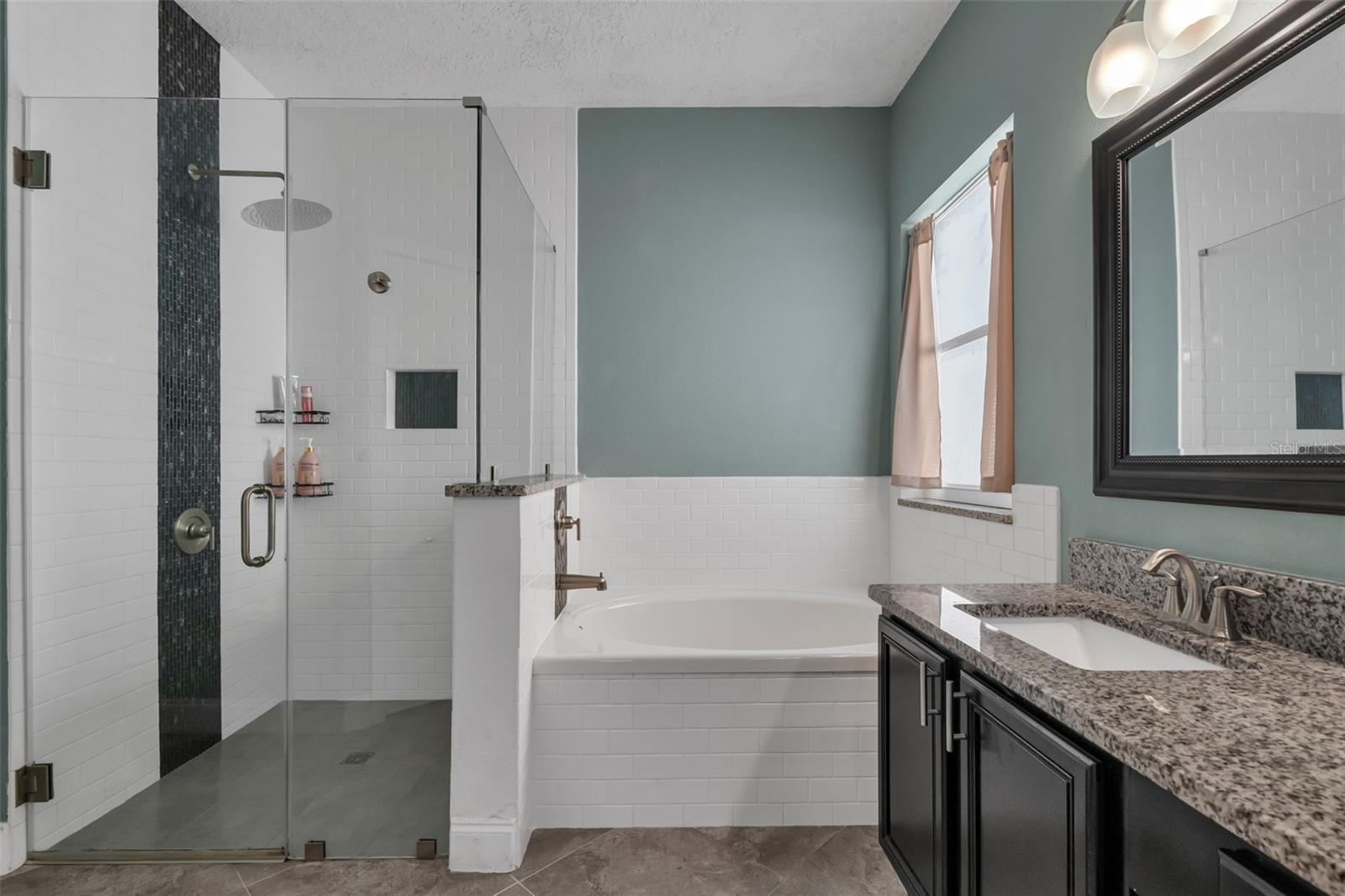 MIRABELLA - Residential