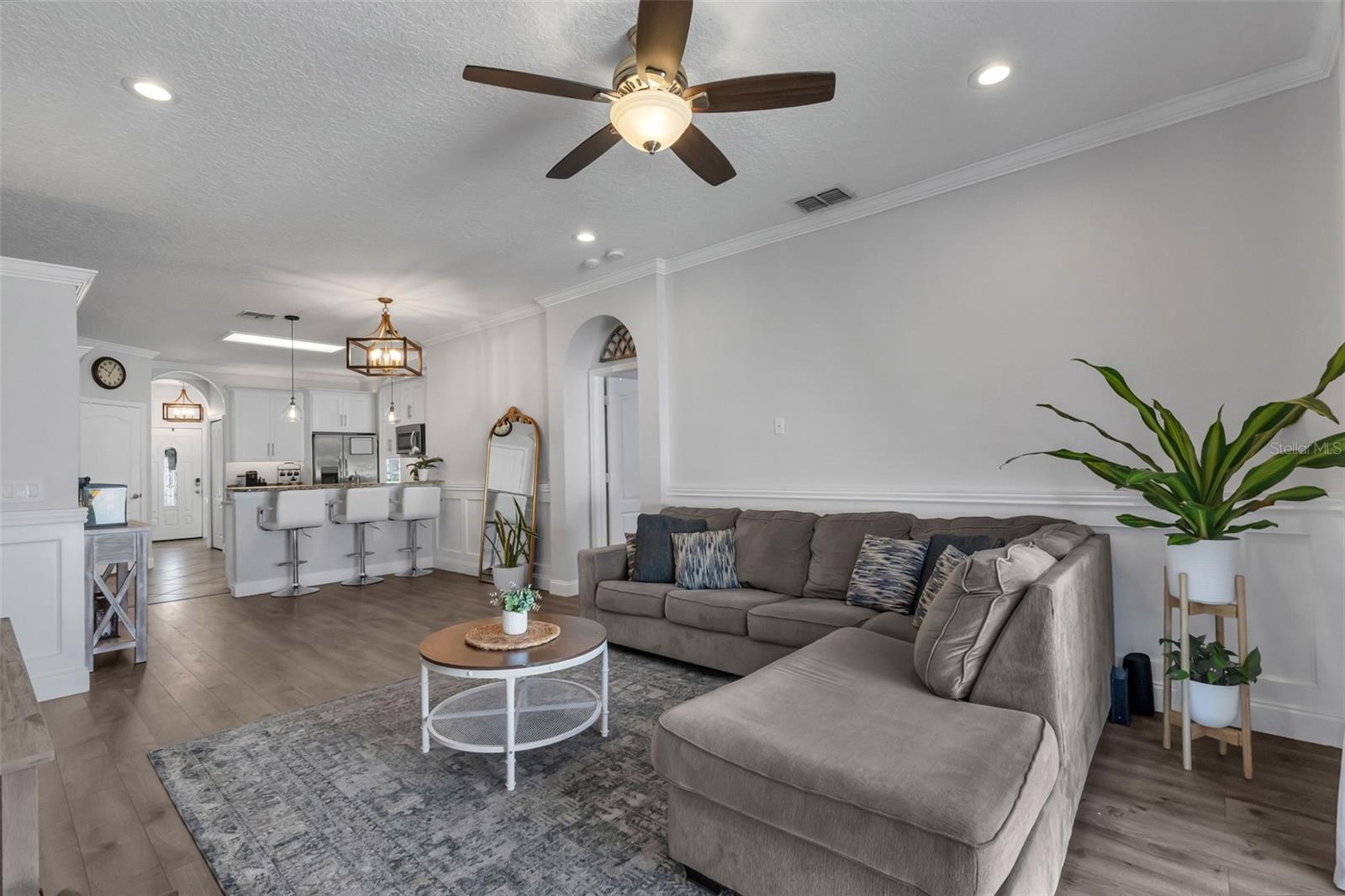 MIRABELLA - Residential