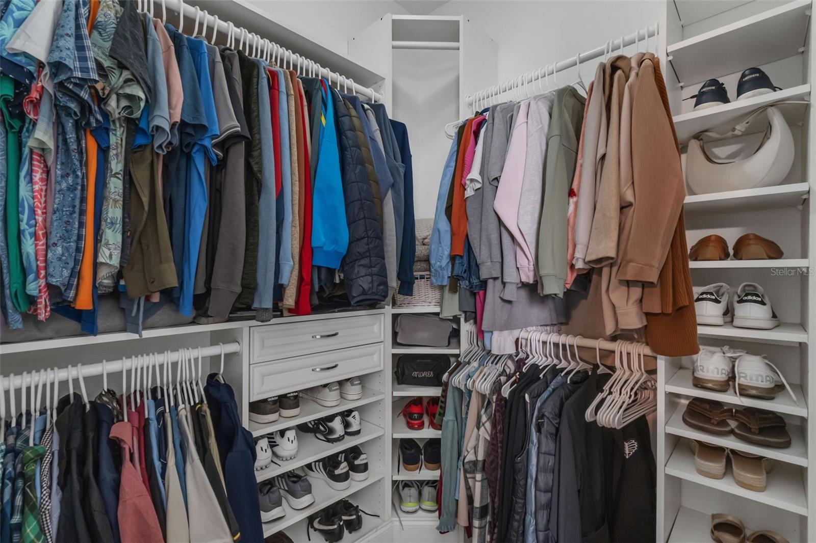 MIRABELLA - Residential