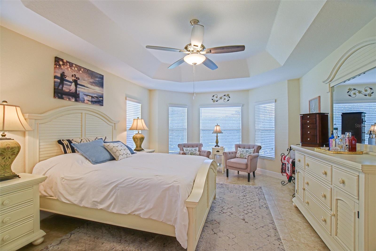 LAKESIDE LANDINGS - Residential