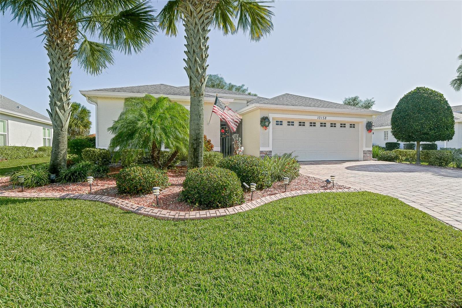 LAKESIDE LANDINGS - Residential