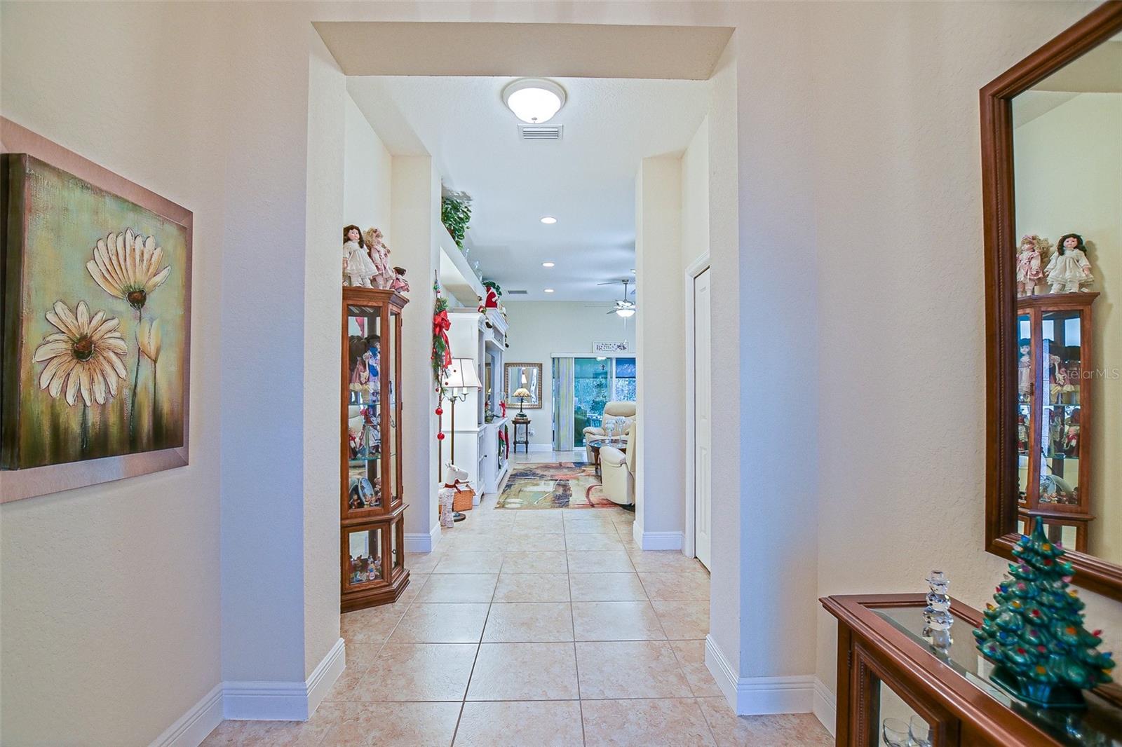 LAKESIDE LANDINGS - Residential