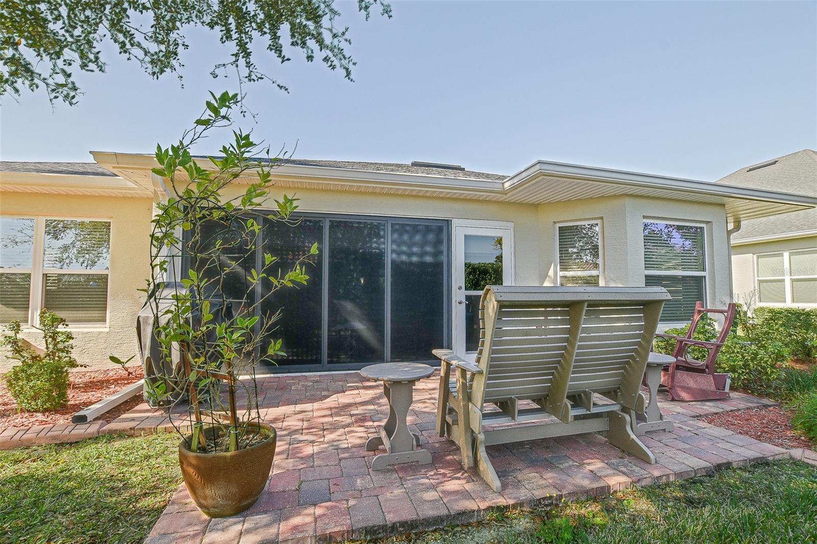 LAKESIDE LANDINGS - Residential