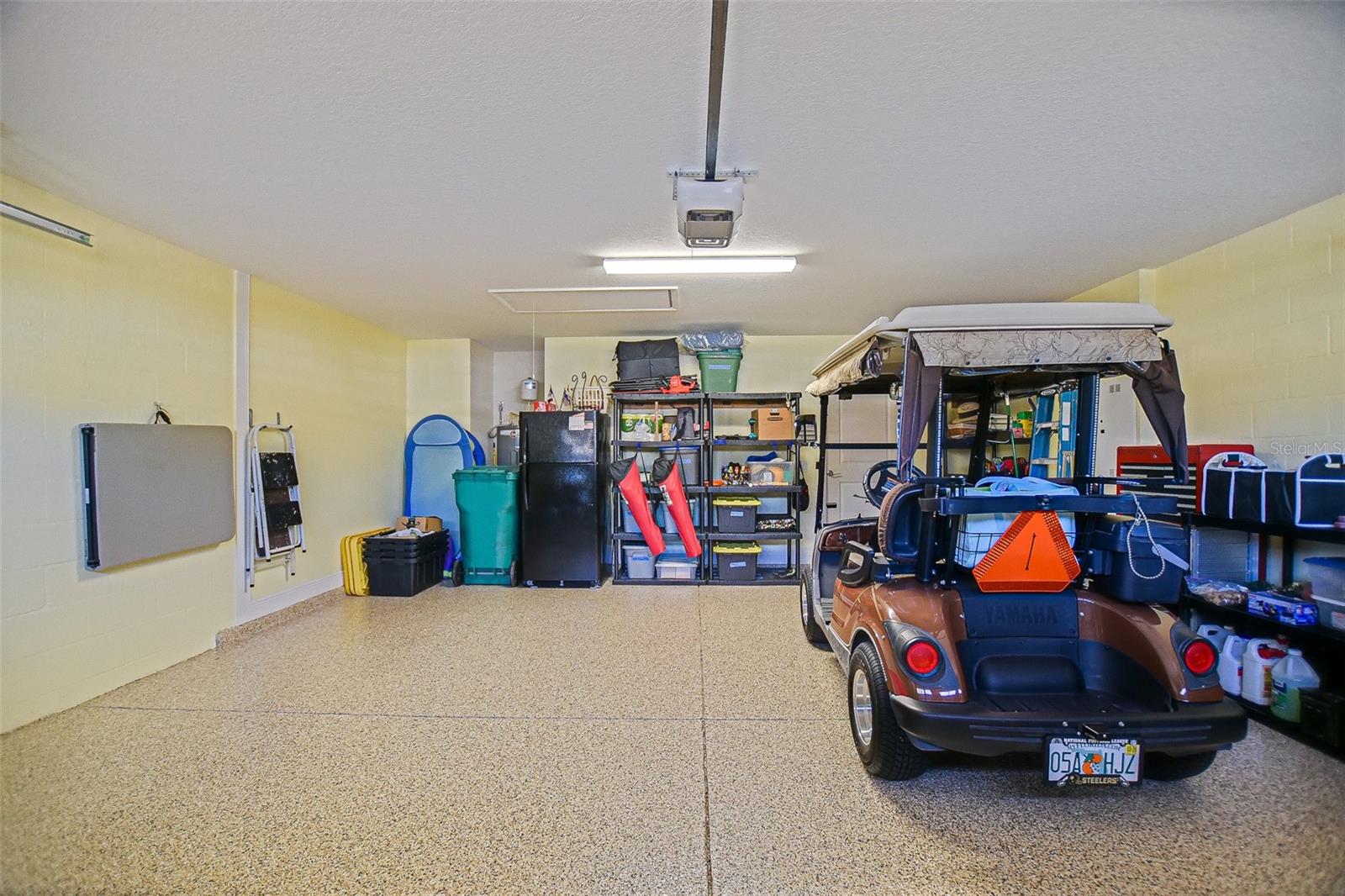 LAKESIDE LANDINGS - Residential