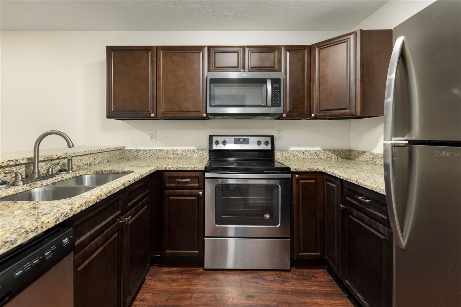 83 SE 16TH AVENUE E202