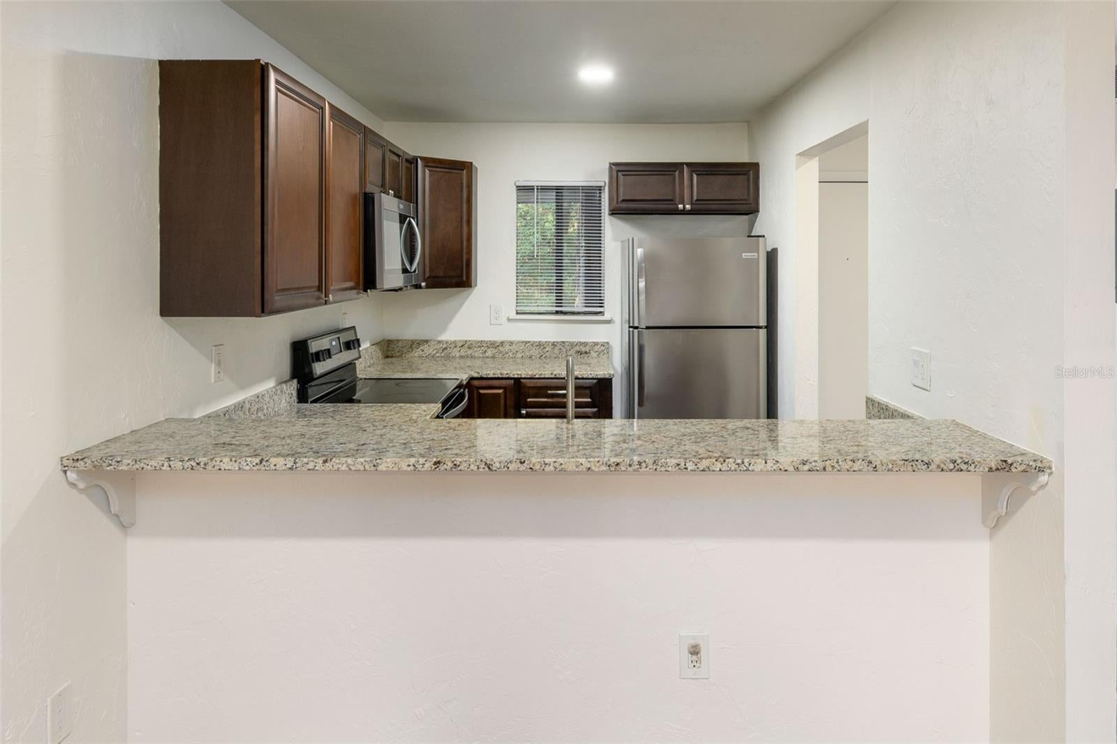 83 SE 16TH AVENUE E202