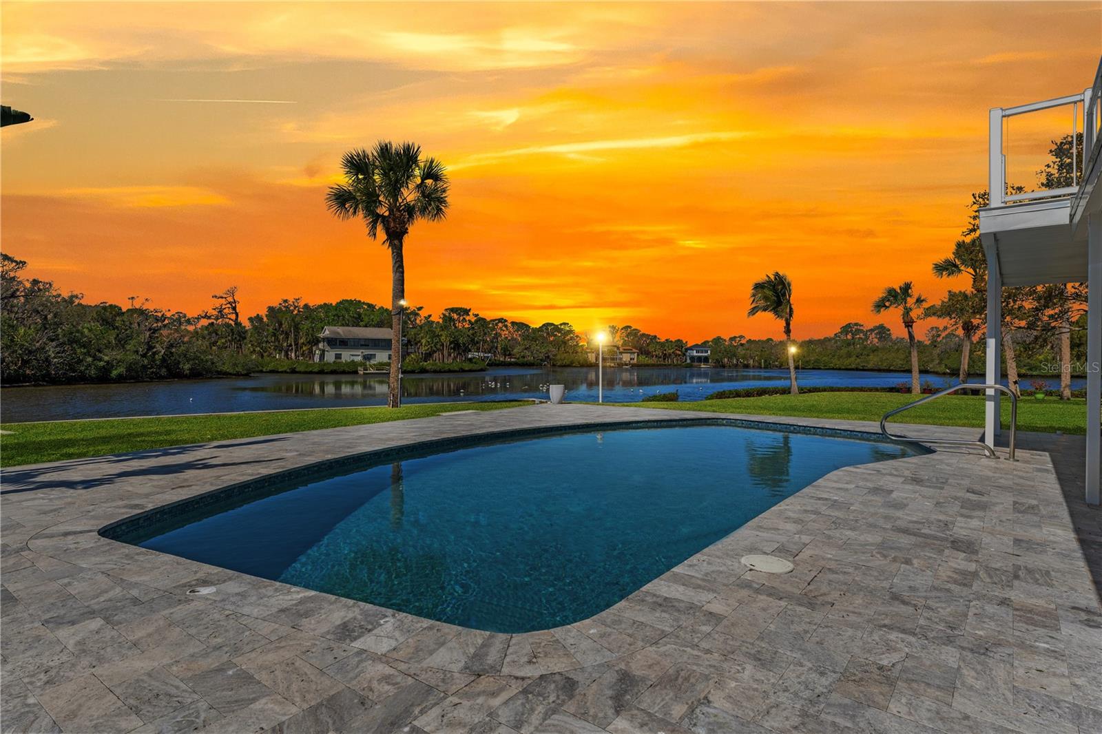 7049 PENINSULAR DRIVE