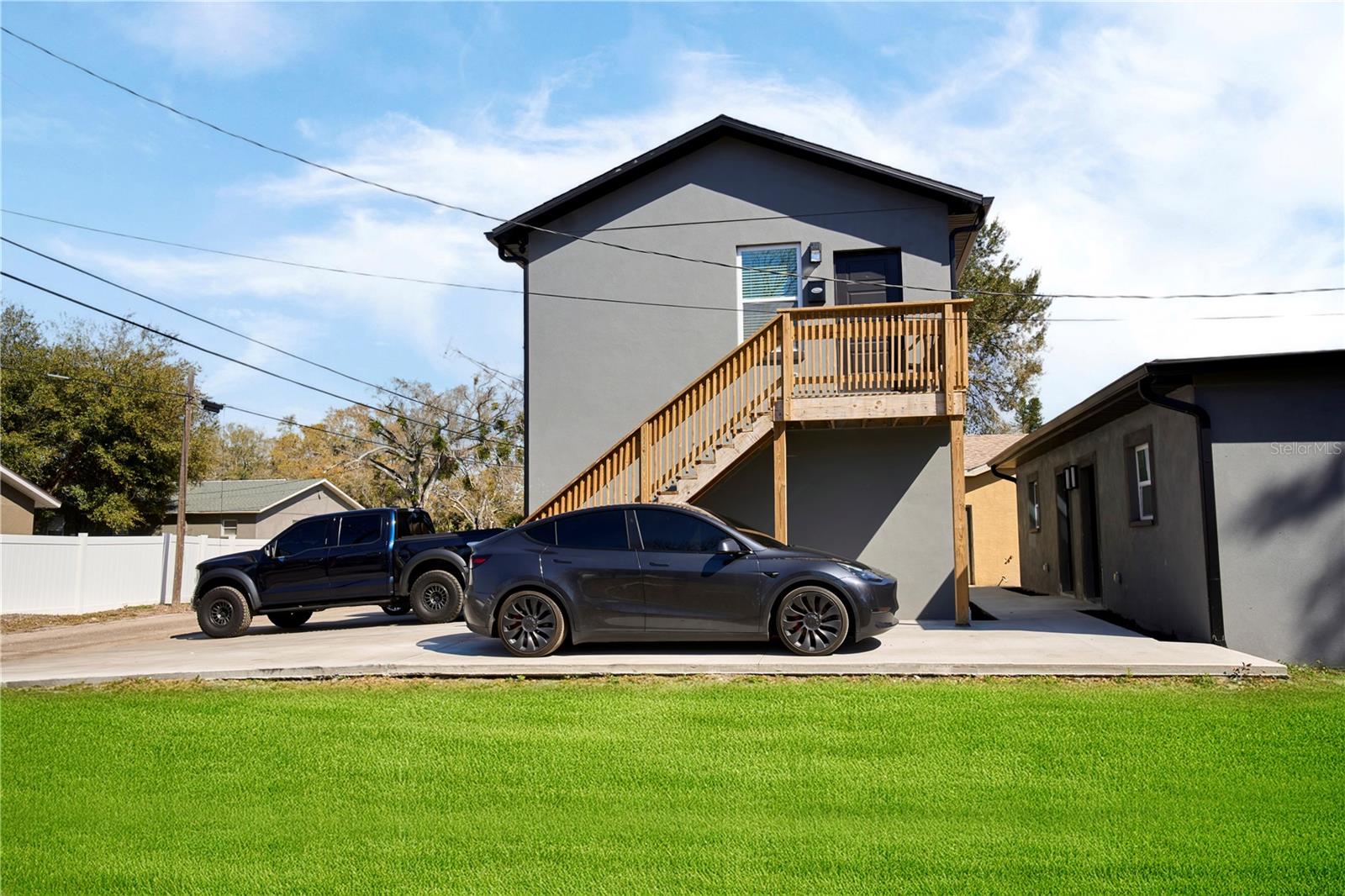 RIDGEWOOD TERRACE - Residential Income