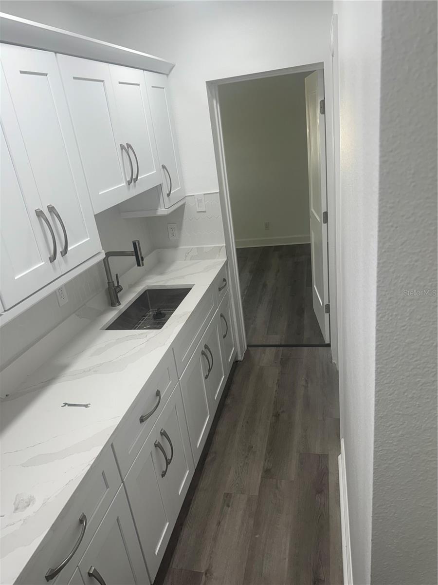 RIDGEWOOD TERRACE - Residential Income