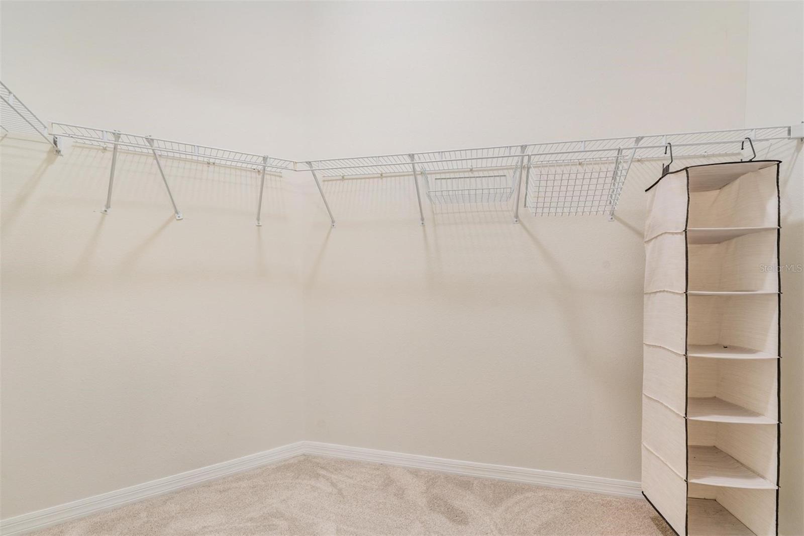 MEADOWOOD VILLAGE 9 OF MEADOWO - Residential