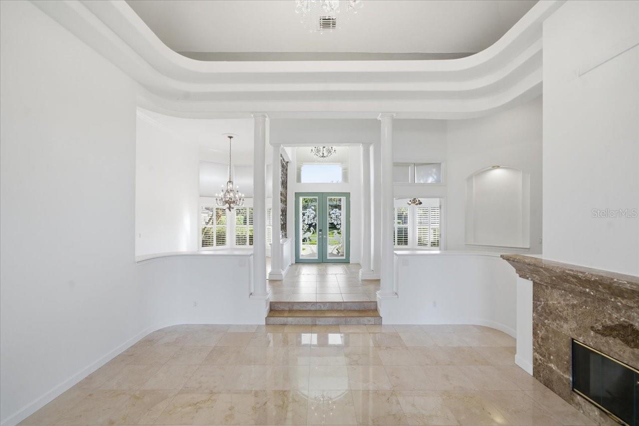 CHEVAL POLO & GOLF CL PHAS - Residential