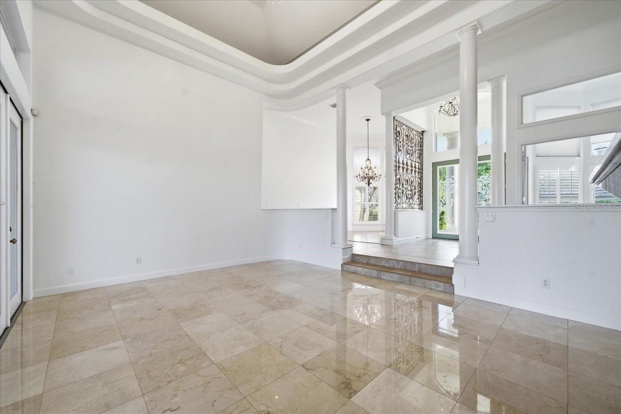 CHEVAL POLO & GOLF CL PHAS - Residential