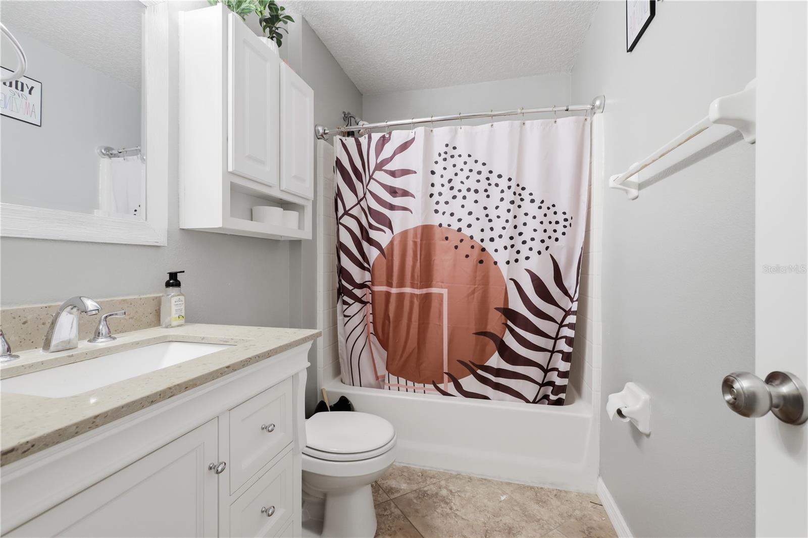 BLUE SPRINGS VILLAS - Residential