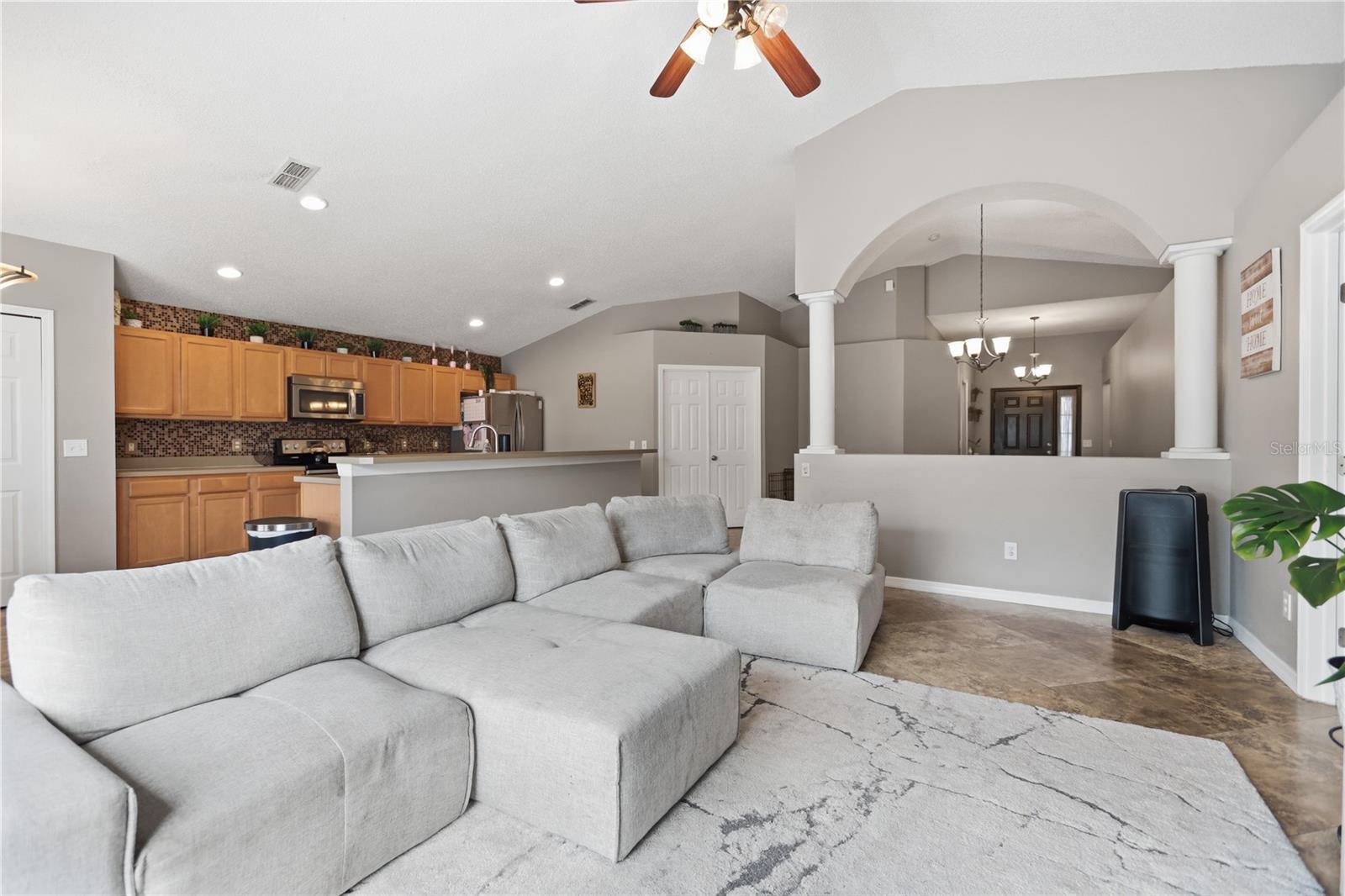BLUE SPRINGS VILLAS - Residential