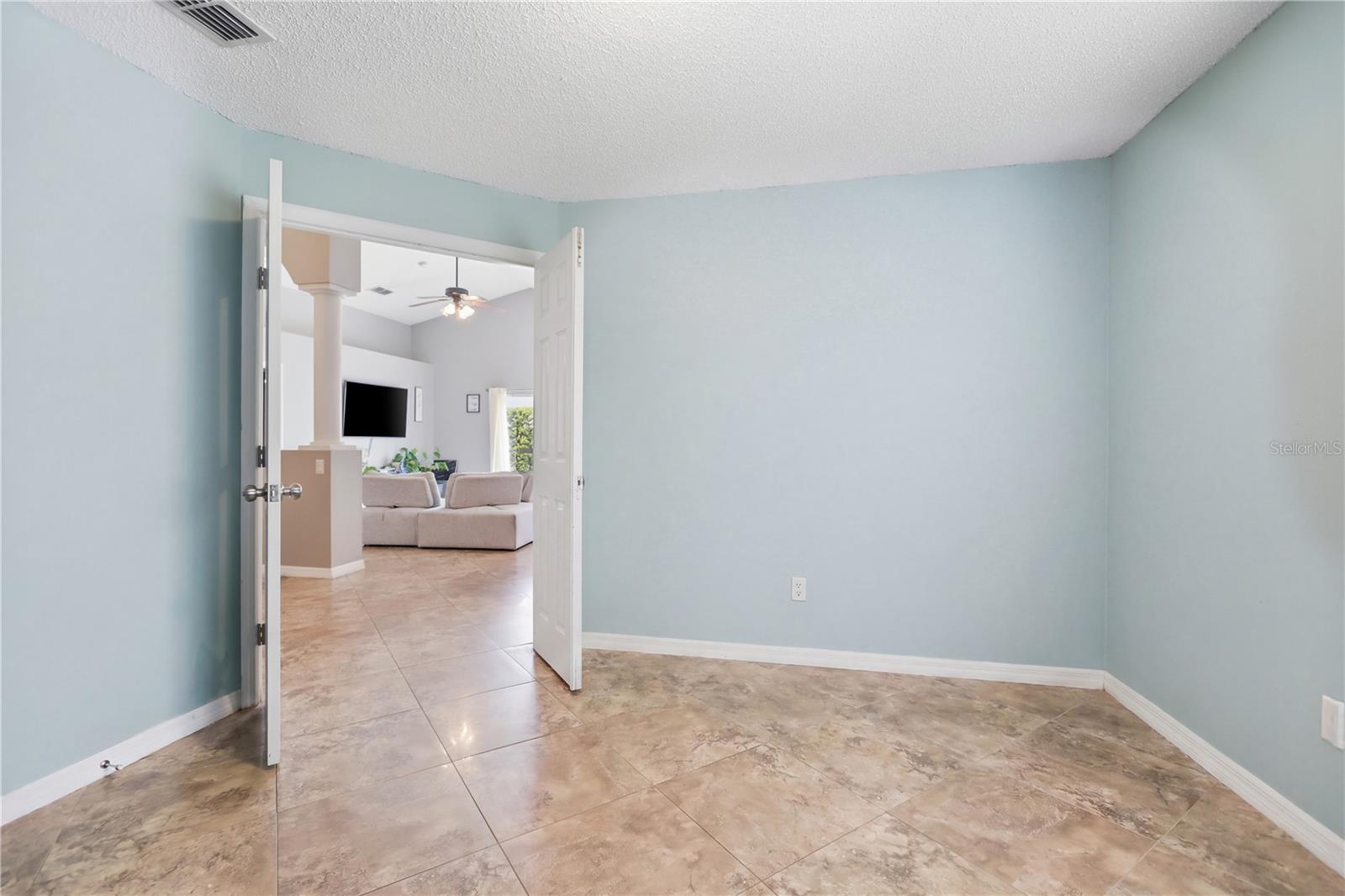 BLUE SPRINGS VILLAS - Residential