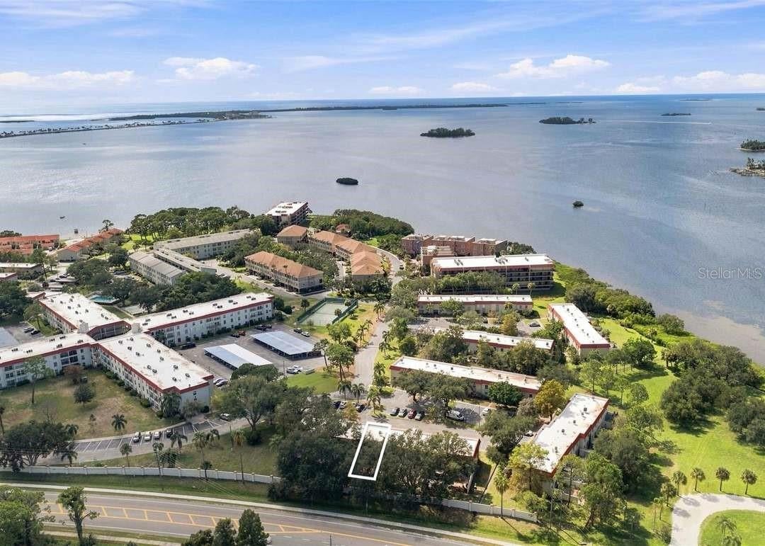 2700 BAYSHORE BOULEVARD 2308