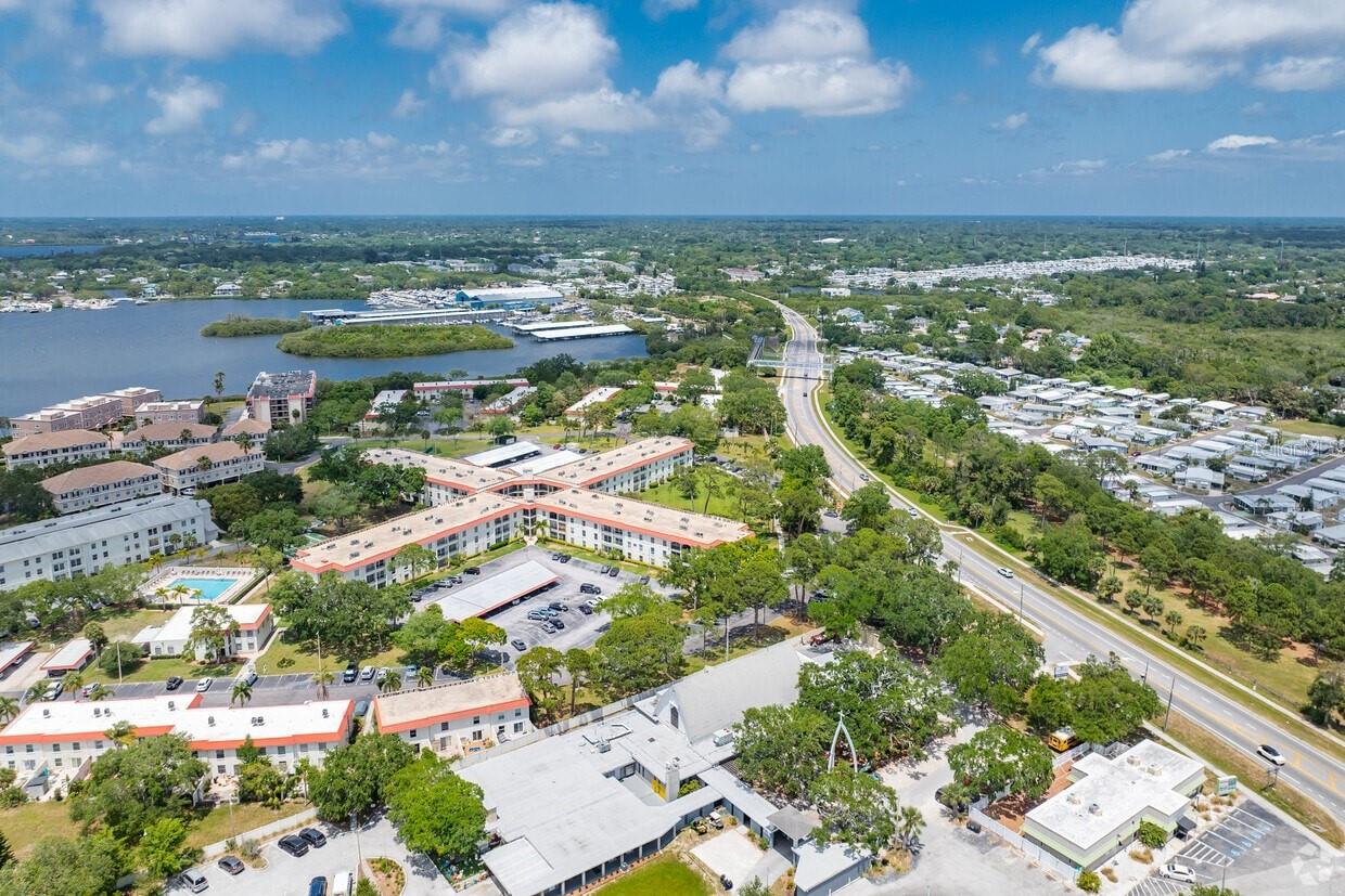 2700 BAYSHORE BOULEVARD 2308