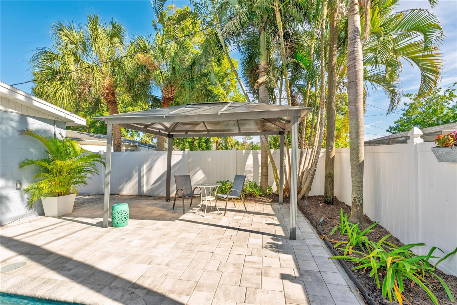 RIO VISTA - Residential