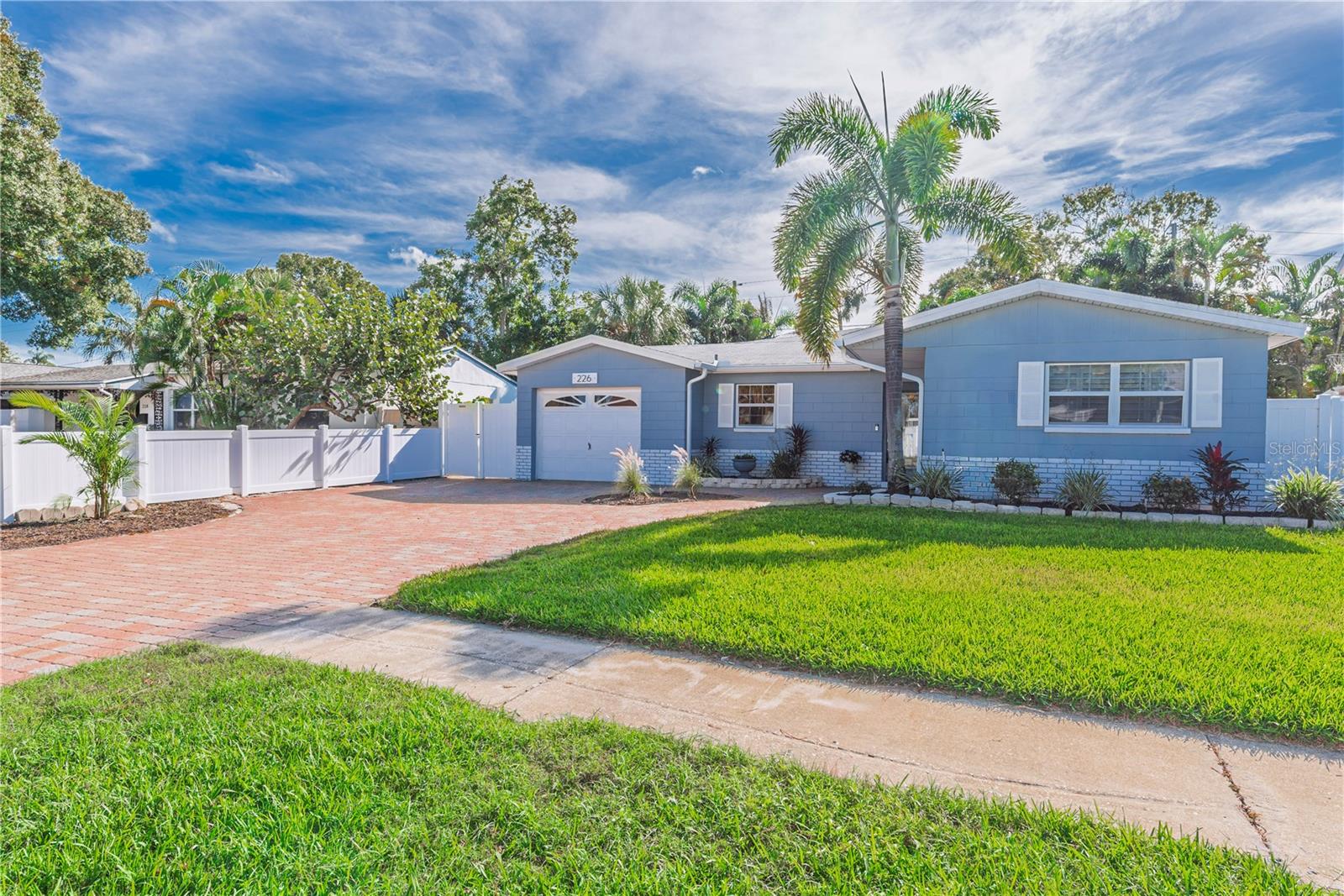 RIO VISTA - Residential