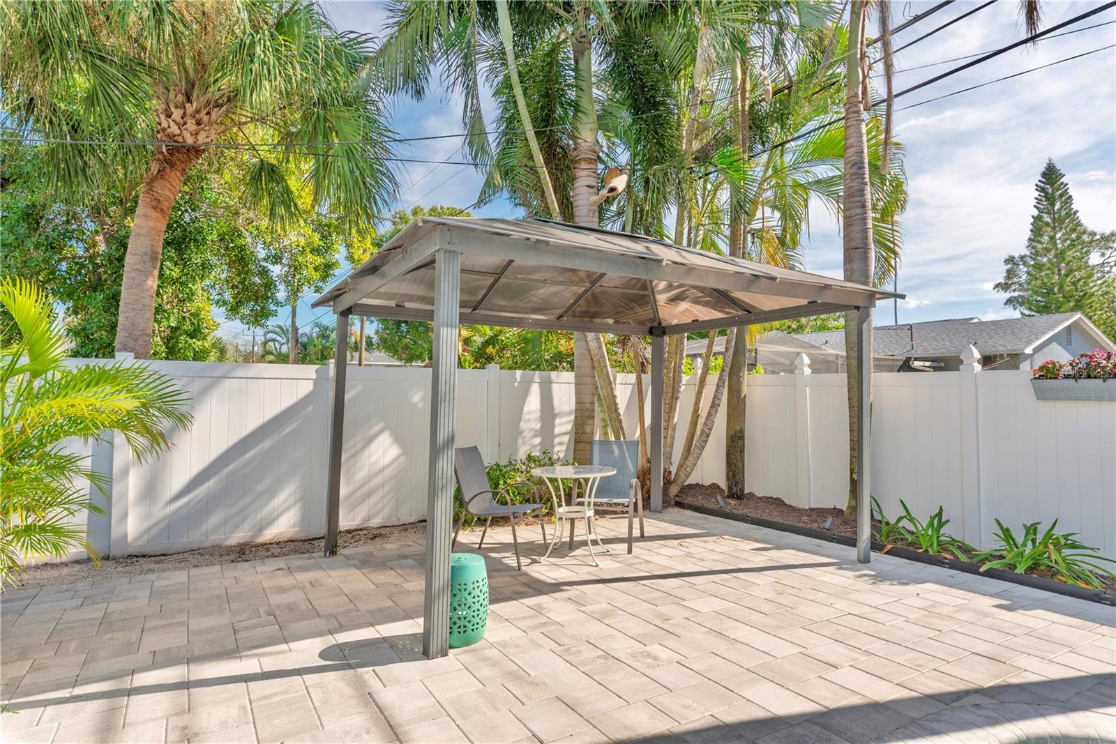 RIO VISTA - Residential