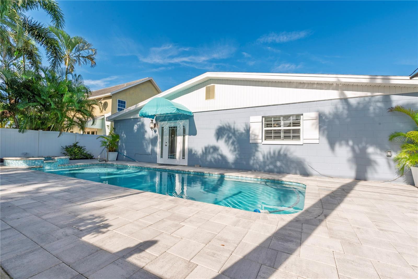 RIO VISTA - Residential