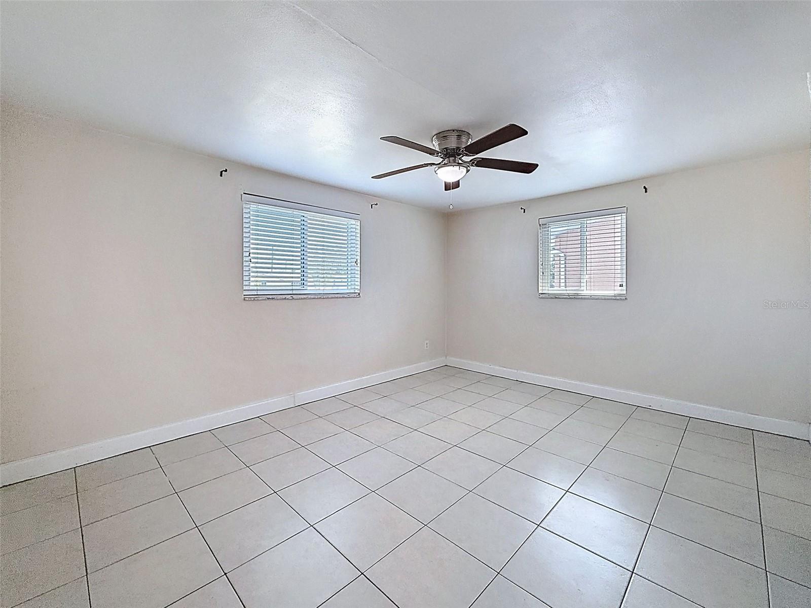 BEACON SQUARE - Residential