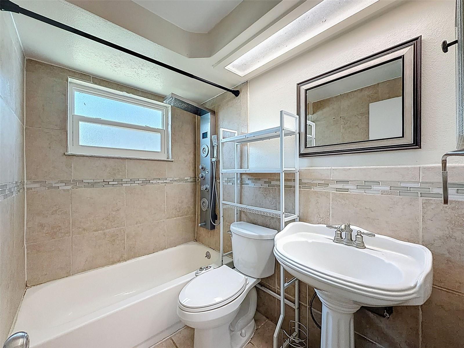 BEACON SQUARE - Residential