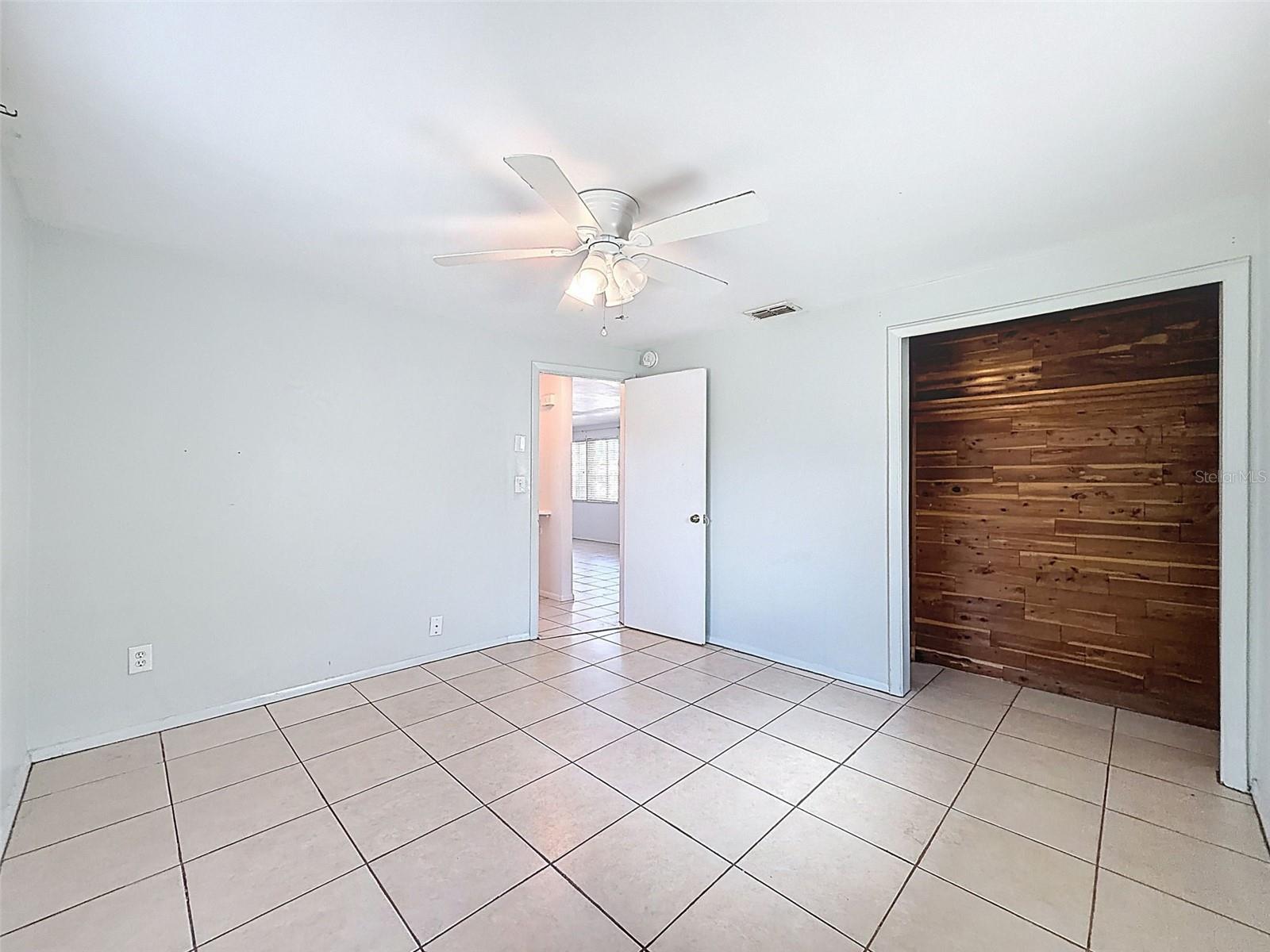 BEACON SQUARE - Residential