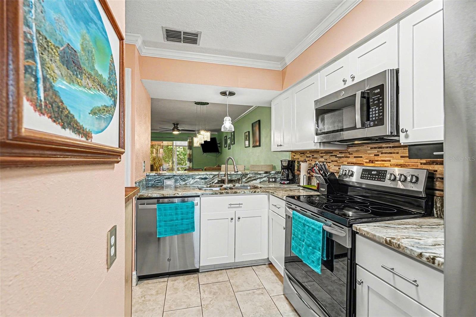 SUNNYBROOK CONDOMINIUM - Residential