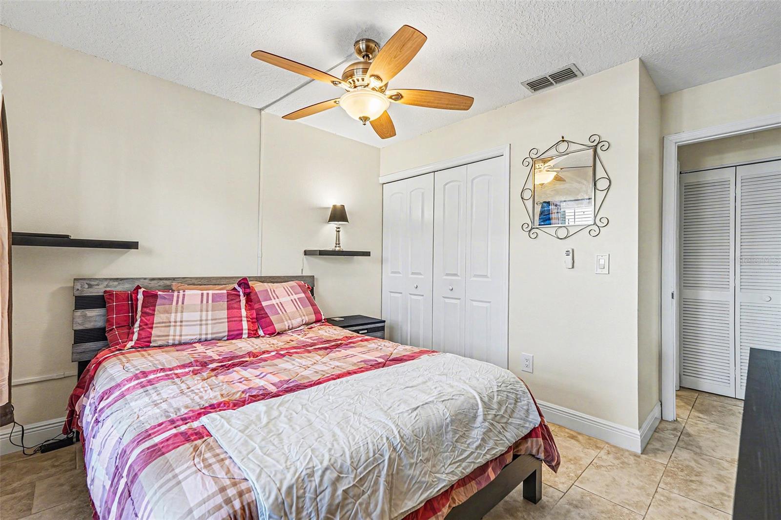 SUNNYBROOK CONDOMINIUM - Residential