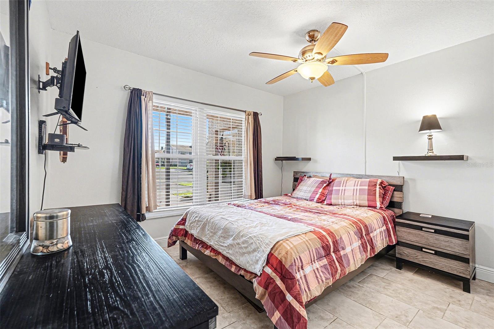 SUNNYBROOK CONDOMINIUM - Residential