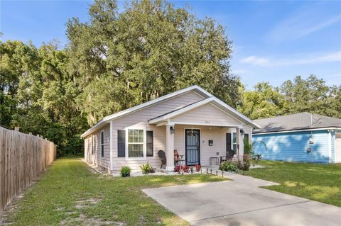 1322 NE 1ST AVENUE GAINESVILLE FL 32641