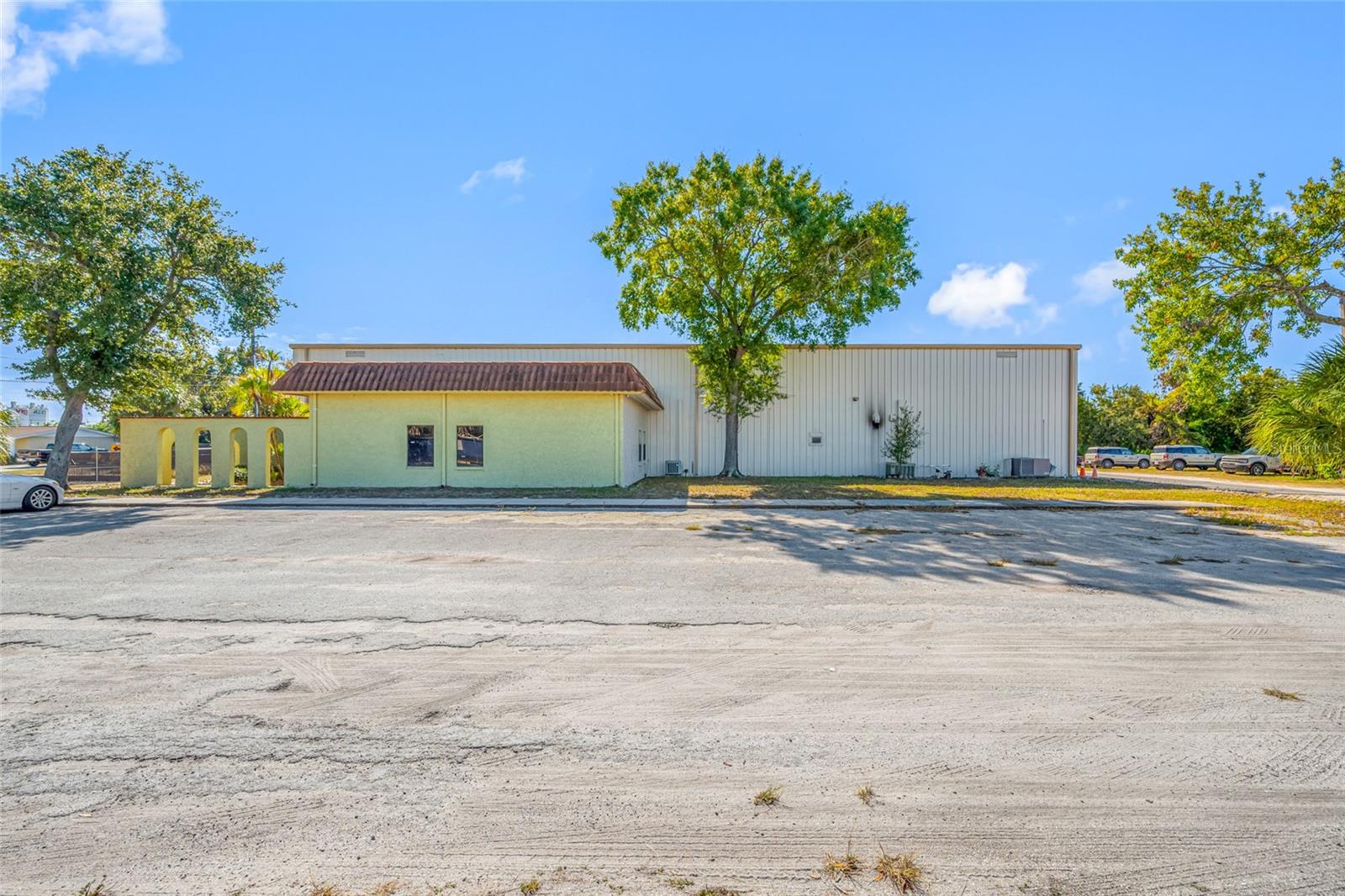 UNPLATTED - Commercial Sale