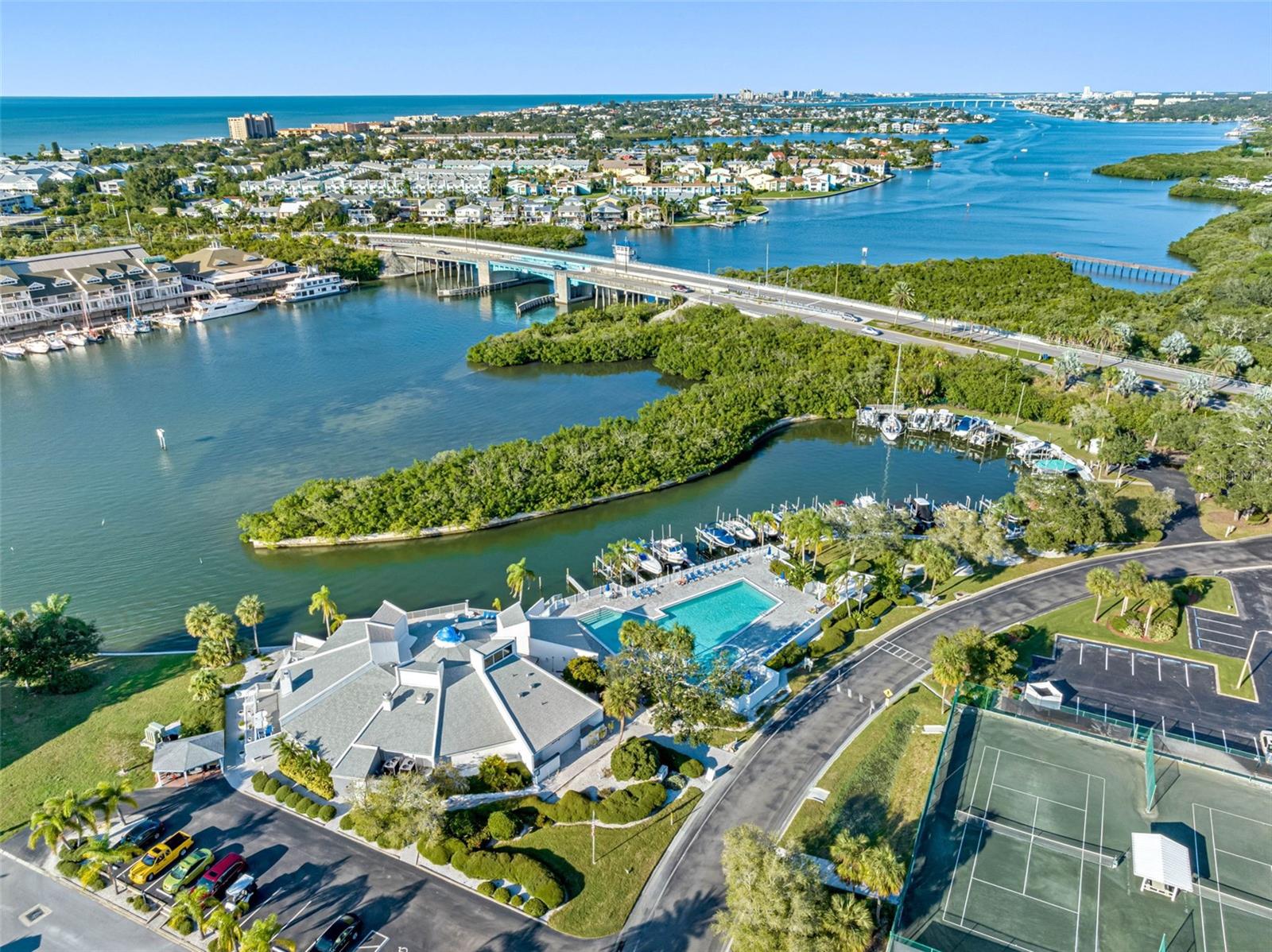 SHIPWATCH ONE - Residential