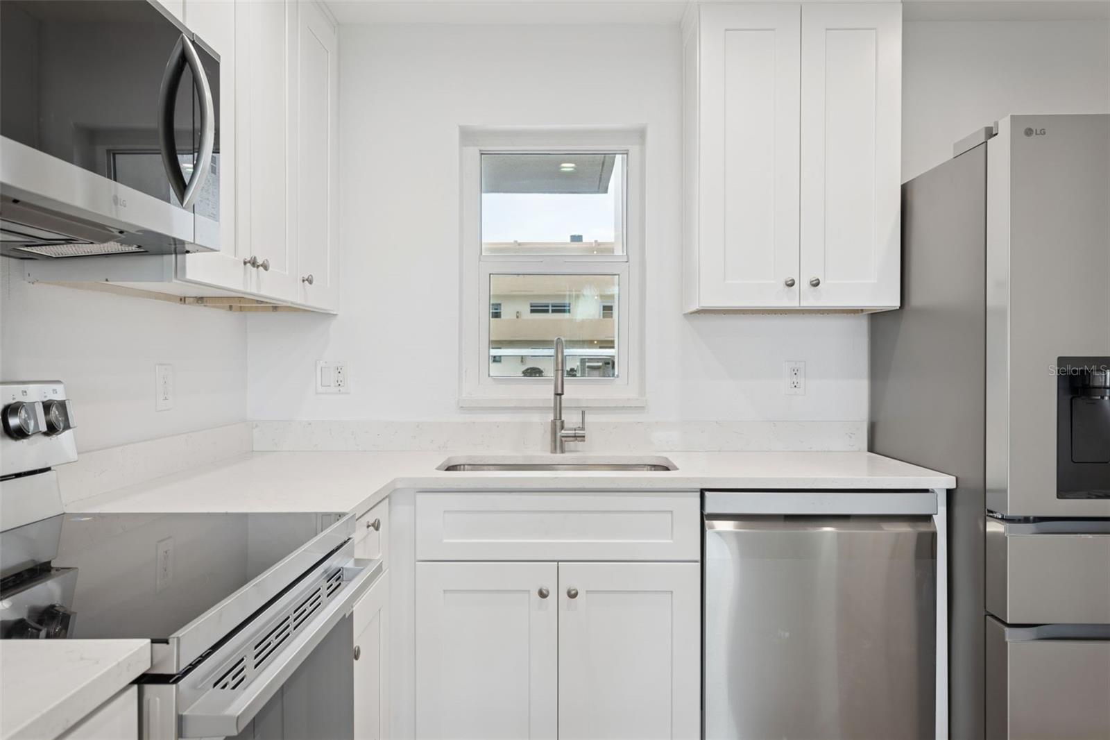 BAY ISLAND GROUP 6 - Residential