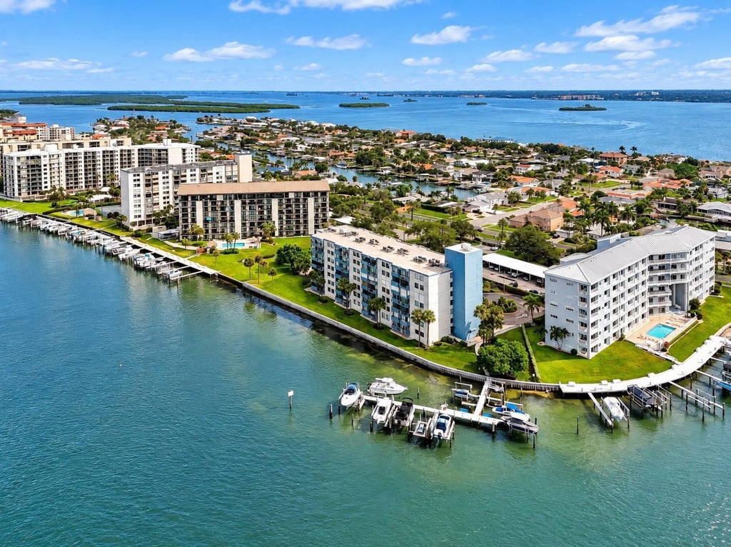 Photo of 644 Island Way #406, Clearwater, FL 33767 (MLS # TB8549592)