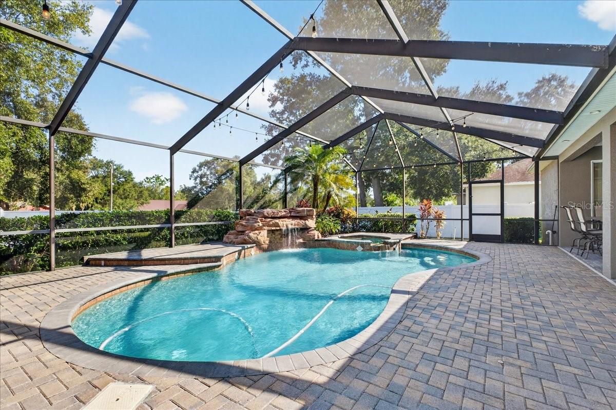 SUNNYWOOD - Residential