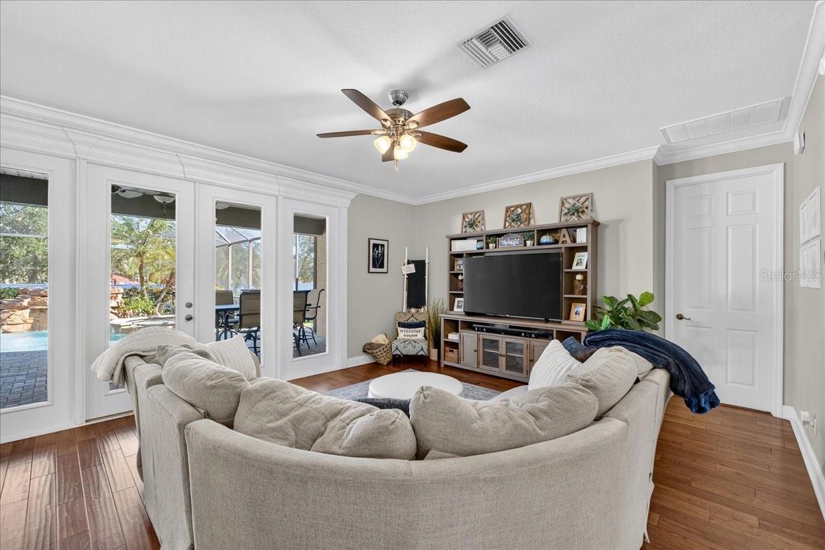 SUNNYWOOD - Residential