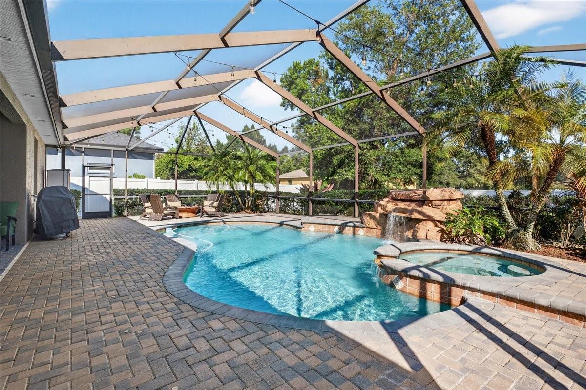 SUNNYWOOD - Residential