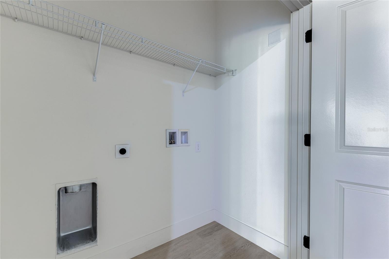 LAKE BETHEL ESTATES REP - Residential