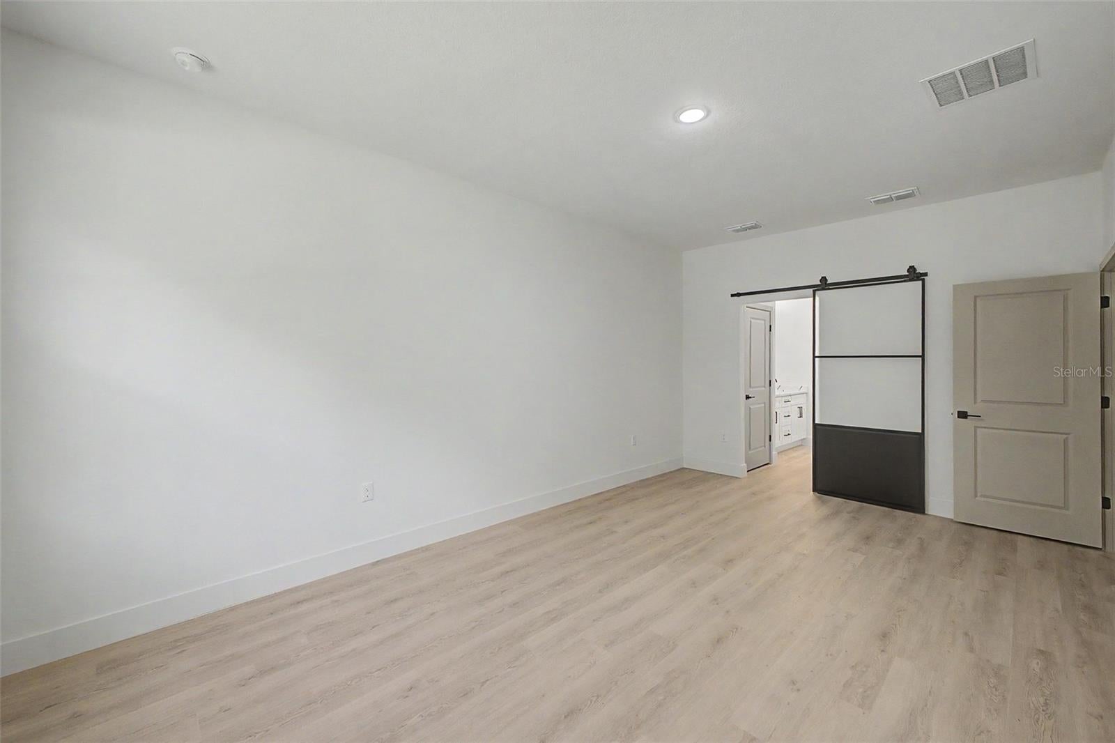 127 HIBISCUS LANE